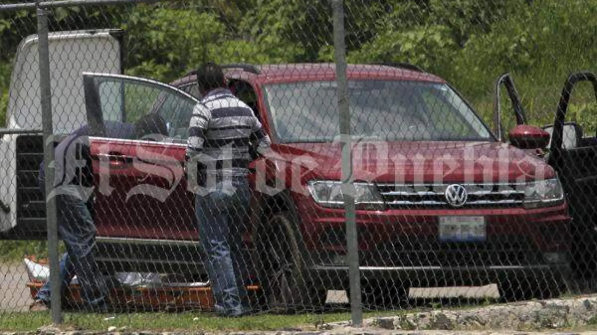 TRABAJADOR VW COCOYOTLA3